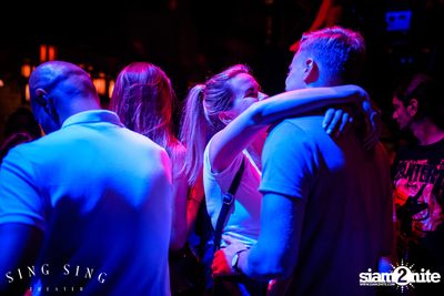 BLING IT กับ Bangkok Invaders ที่ ซิง ซิง เธียเตอร์ — photo 7