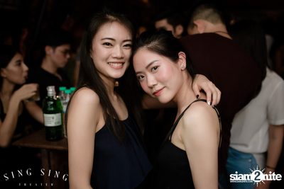 BLING IT กับ Bangkok Invaders ที่ ซิง ซิง เธียเตอร์ — photo 24