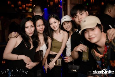 BLING IT กับ Bangkok Invaders ที่ ซิง ซิง เธียเตอร์ — photo 33