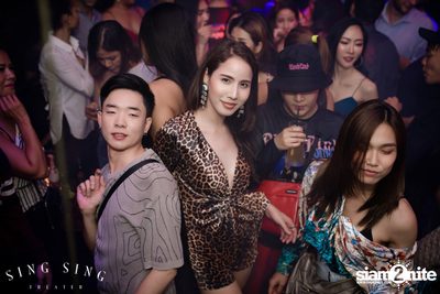 BLING IT กับ Bangkok Invaders ที่ ซิง ซิง เธียเตอร์ — photo 57