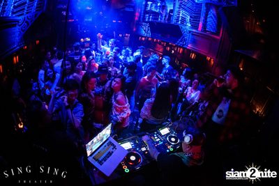 BLING IT กับ Bangkok Invaders ที่ ซิง ซิง เธียเตอร์ — photo 60