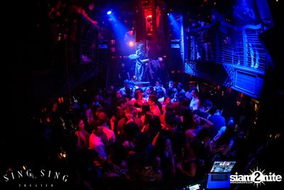 BLING IT กับ Bangkok Invaders ที่ ซิง ซิง เธียเตอร์ — photo 98