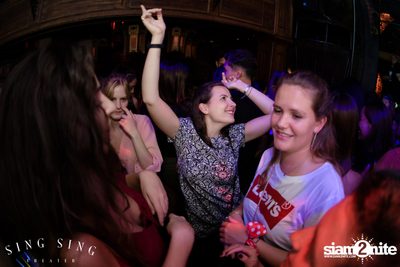 BLING IT กับ Bangkok Invaders ที่ ซิง ซิง เธียเตอร์ — photo 110