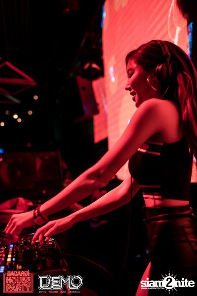 Bacardi House Party presents DJ Sura at Demo — photo 89