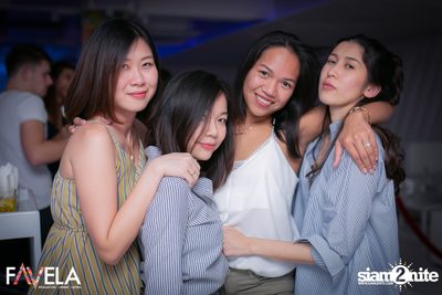 Friday Night at Favela Thonglor — photo 36