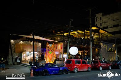 Aof Pongsak at The Living Bistro & Bar — photo 1