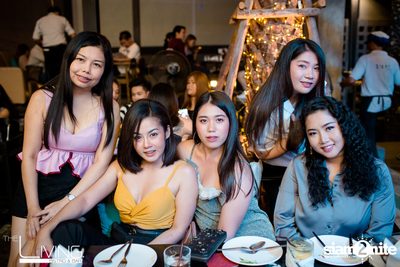 Aof Pongsak at The Living Bistro & Bar — photo 17