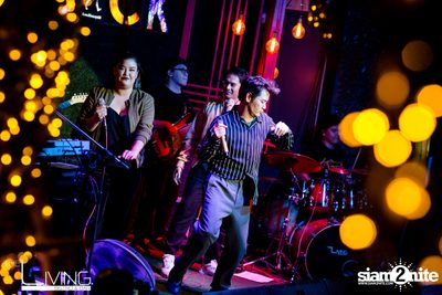 Aof Pongsak at The Living Bistro & Bar — photo 48