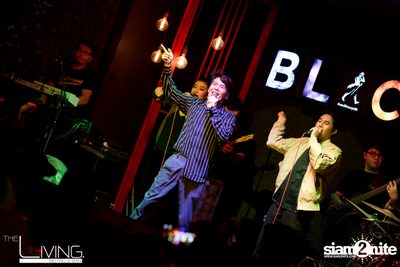 Aof Pongsak at The Living Bistro & Bar — photo 49