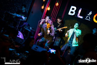 Aof Pongsak at The Living Bistro & Bar — photo 50