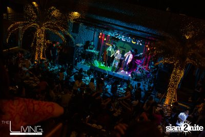 Aof Pongsak at The Living Bistro & Bar — photo 55