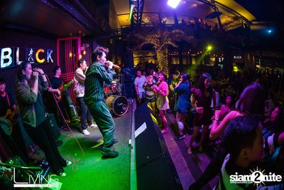 Aof Pongsak at The Living Bistro & Bar — photo 79