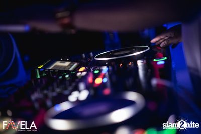 Saturday Night at Favela Thonglor — photo 36