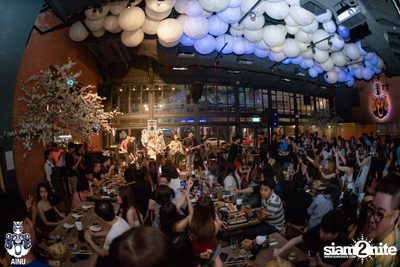 Season Five at AINU Bar — photo 62