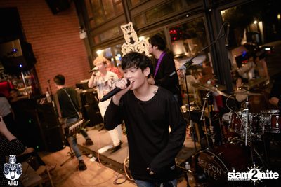 Season Five at AINU Bar — photo 92