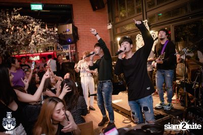 Season Five at AINU Bar — photo 94
