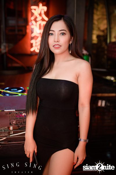 BLING IT กับ Bangkok Invaders ที่ ซิง ซิง เธียเตอร์ — photo 14