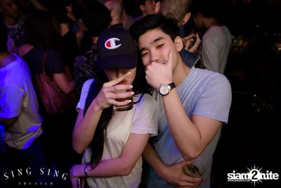 BLING IT กับ Bangkok Invaders ที่ ซิง ซิง เธียเตอร์ — photo 73