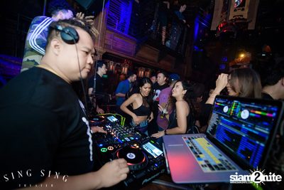 BLING IT กับ Bangkok Invaders ที่ ซิง ซิง เธียเตอร์ — photo 101