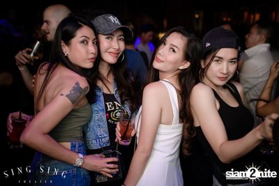 BLING IT กับ Bangkok Invaders ที่ ซิง ซิง เธียเตอร์ — photo 113