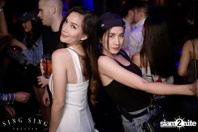 BLING IT กับ Bangkok Invaders ที่ ซิง ซิง เธียเตอร์ — photo 114