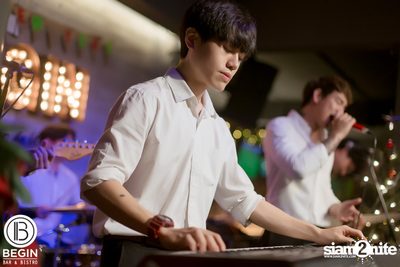Back 2 School Party ที่ บีกิน บาร์ — photo 32