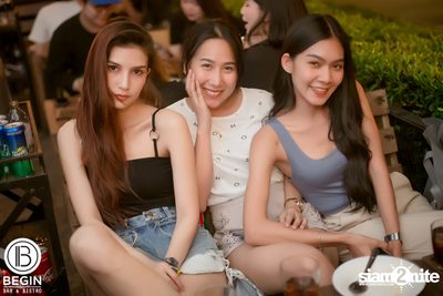 Back 2 School Party ที่ บีกิน บาร์ — photo 42
