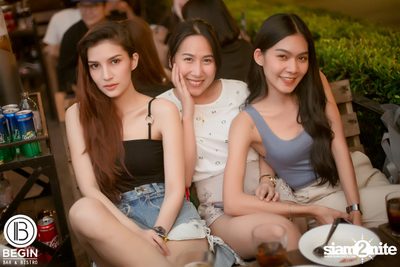 Back 2 School Party ที่ บีกิน บาร์ — photo 43