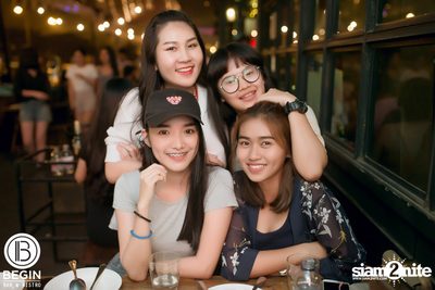 Back 2 School Party ที่ บีกิน บาร์ — photo 49