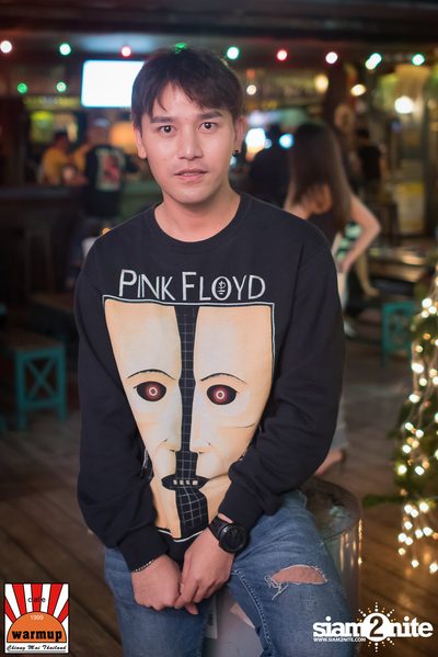 Twopee Southside ที่ วอร์ม อัพ คาเฟ่ เชียงใหม่ — photo 14