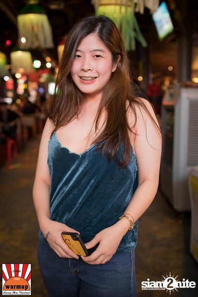 Twopee Southside ที่ วอร์ม อัพ คาเฟ่ เชียงใหม่ — photo 28