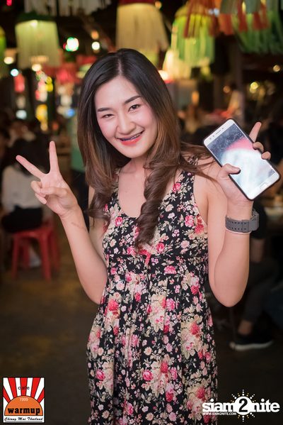 Twopee Southside ที่ วอร์ม อัพ คาเฟ่ เชียงใหม่ — photo 44