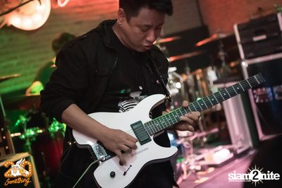 Zeal x Sweet Mullet at 20Something Bar — photo 7