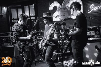 Zeal x Sweet Mullet at 20Something Bar — photo 38