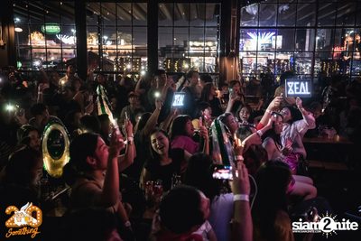 Zeal x Sweet Mullet at 20Something Bar — photo 44