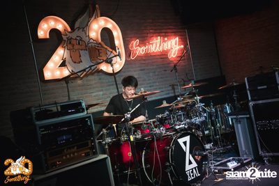 Zeal x Sweet Mullet at 20Something Bar — photo 61