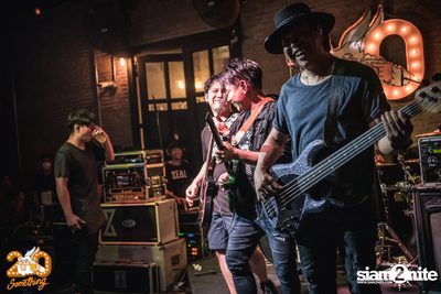 Zeal x Sweet Mullet at 20Something Bar — photo 73
