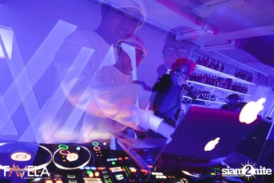Friday Night at Favela Thonglor — photo 8