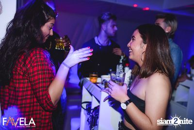 Friday Night at Favela Thonglor — photo 20