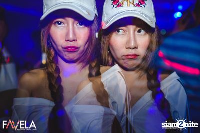 Friday Night at Favela Thonglor — photo 77