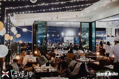 ChivasX Grand Opening w/ Pod Moderndog at Level 9 Rooftop Bar — photo 10