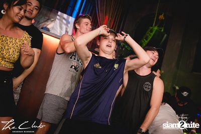 Sam Hong at The Club Khaosan — photo 4
