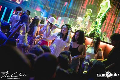 Sam Hong at The Club Khaosan — photo 41