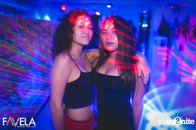 Saturday Night at Favela Thonglor — photo 15