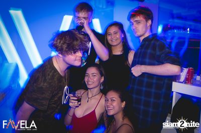 Saturday Night at Favela Thonglor — photo 21