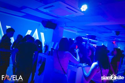 Saturday Night at Favela Thonglor — photo 23