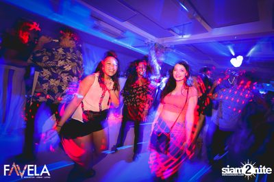 Saturday Night at Favela Thonglor — photo 37