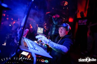 BLING IT กับ Bangkok Invaders ที่ ซิง ซิง เธียเตอร์ — photo 48