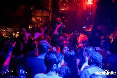 BLING IT กับ Bangkok Invaders ที่ ซิง ซิง เธียเตอร์ — photo 55
