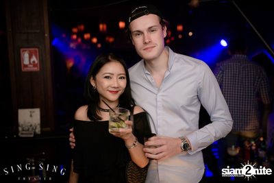 BLING IT กับ Bangkok Invaders ที่ ซิง ซิง เธียเตอร์ — photo 64